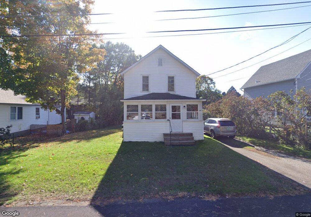 39 Jackson St, Essex Junction, VT 05452 - photo 1