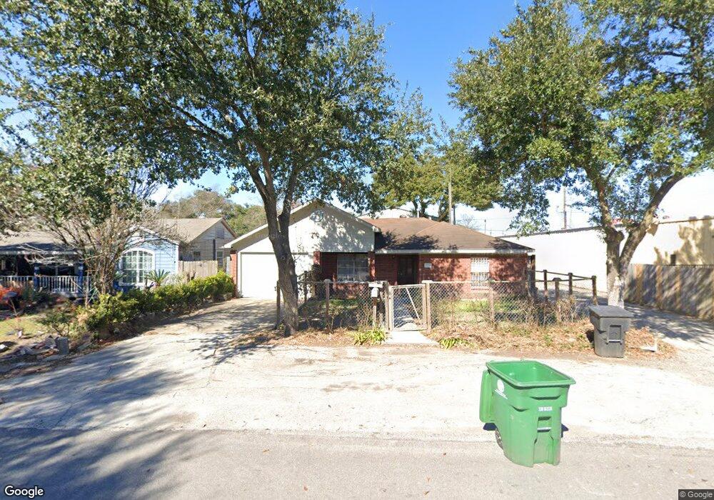7535 Bradford St, Houston, TX 77087 - photo 1