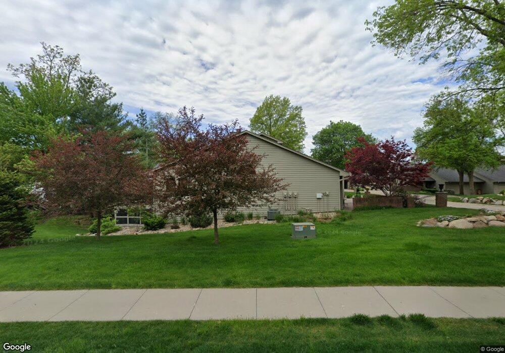 3004 SW 30th St, Des Moines, IA 50321 - photo 1