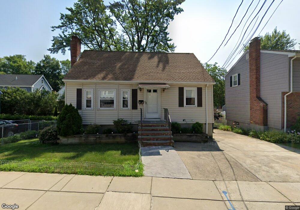 68 Salman St, West Roxbury, MA 02132 - photo 1