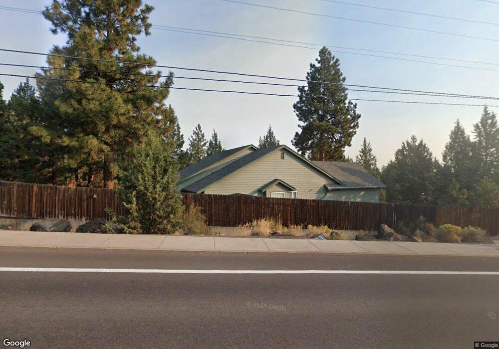 1667 NE Daphne Ct, Bend, OR 97701 - photo 1