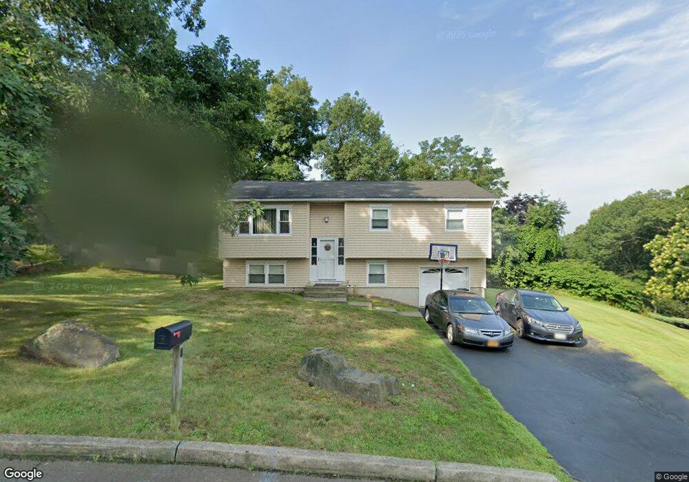 2 S Delaware Dr, Nyack, NY 10960 - photo 1