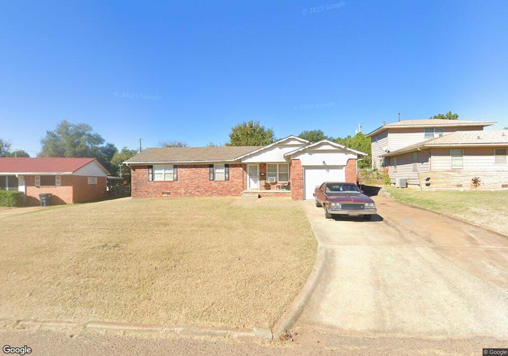 1510 N Pennsylvania Ave, Shawnee, OK 74804 - photo 1