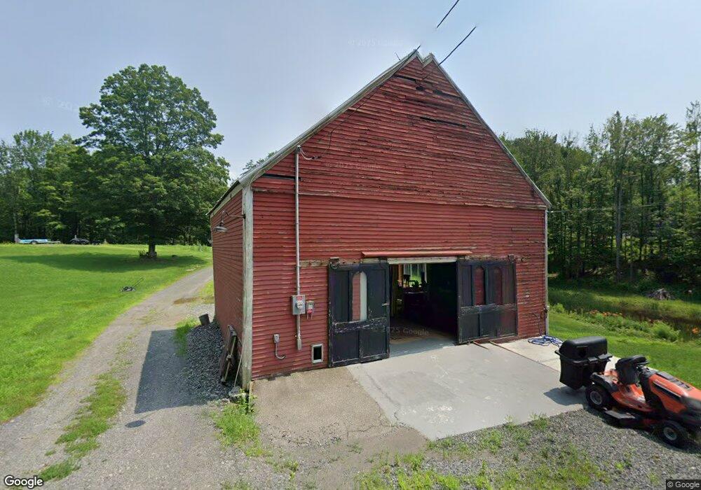 81 Kingsbury Rd, Walpole, NH 03608 - photo 1