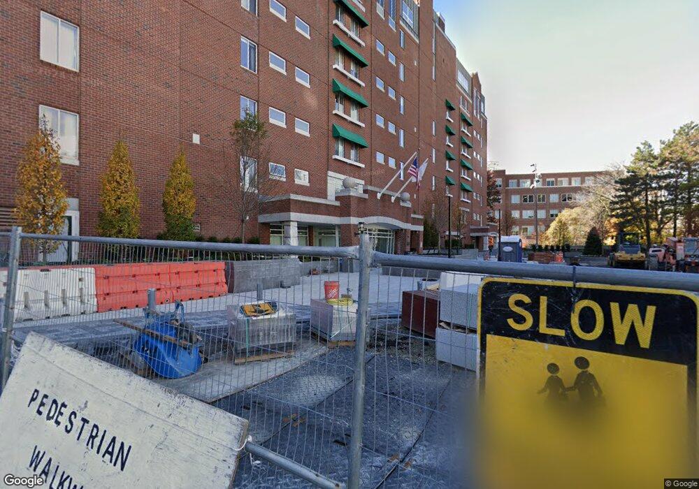 Thomas Graves Landing unit 704, Cambridge, MA 02141 - photo 1