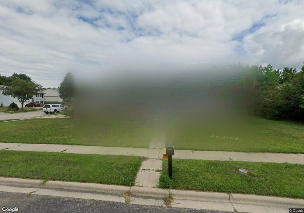 3412 Stanford Ln, West Bend, WI 53090 - photo 1