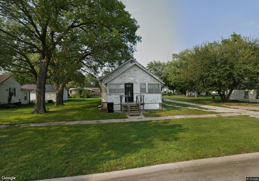 308 Pearl St, Onawa, IA 51040 - photo 1