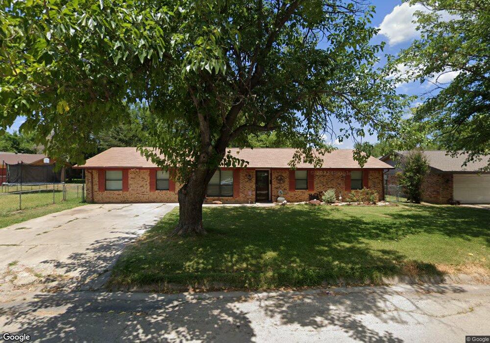 1907 Beecher St, Gainesville, TX 76240 - photo 1