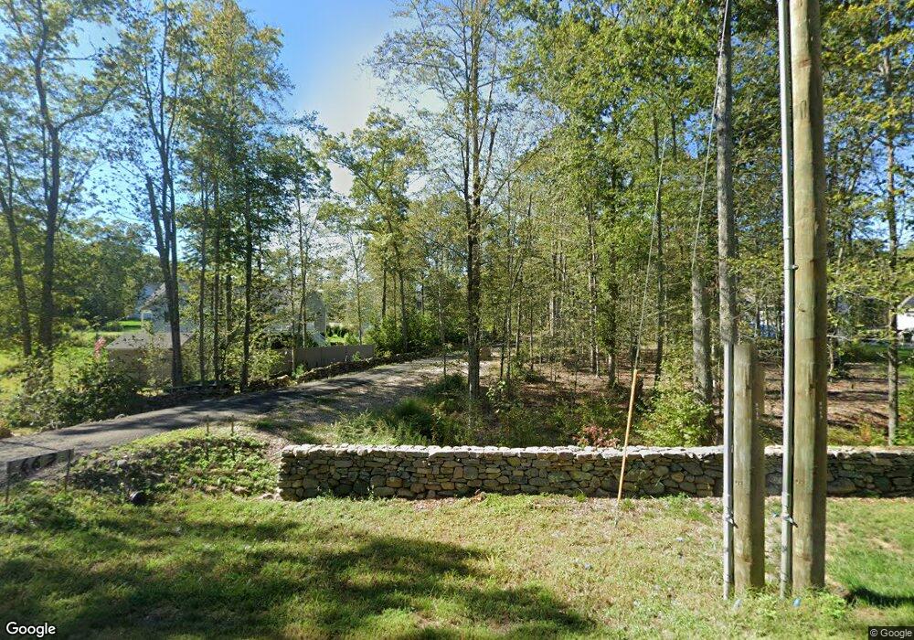 661 N Stonington Rd, Stonington, CT 06378 - photo 1