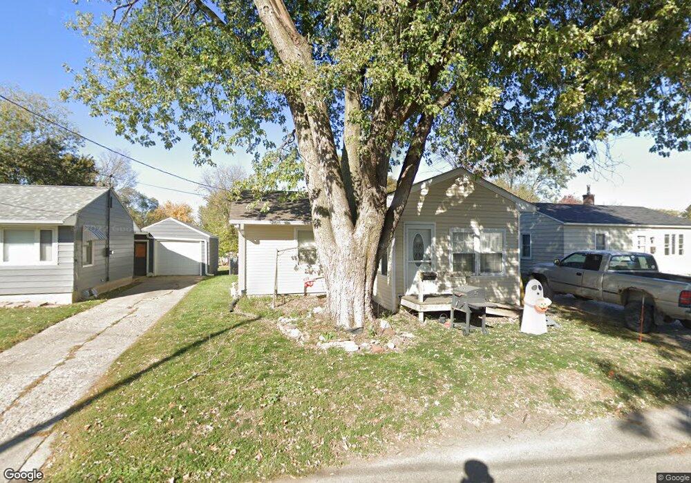 4 Southhampton Ct, Newton, IA 50208 - photo 1