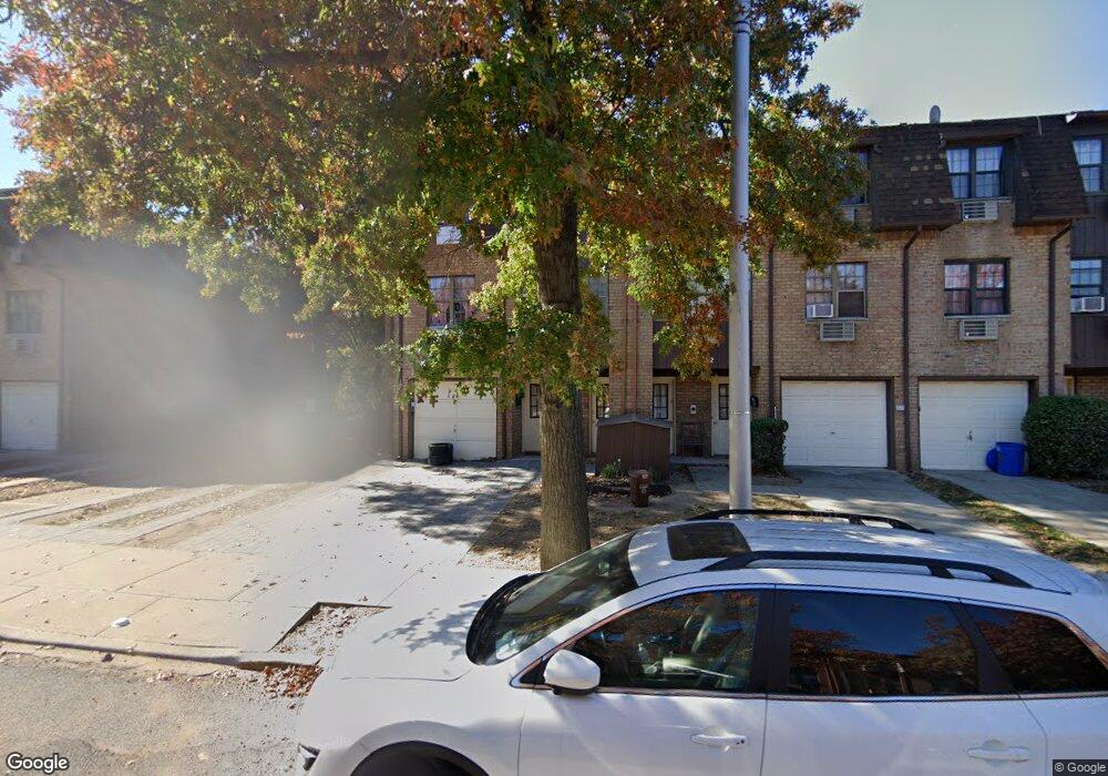 15624 78th St unit 57, Howard Beach, NY 11414 - photo 1