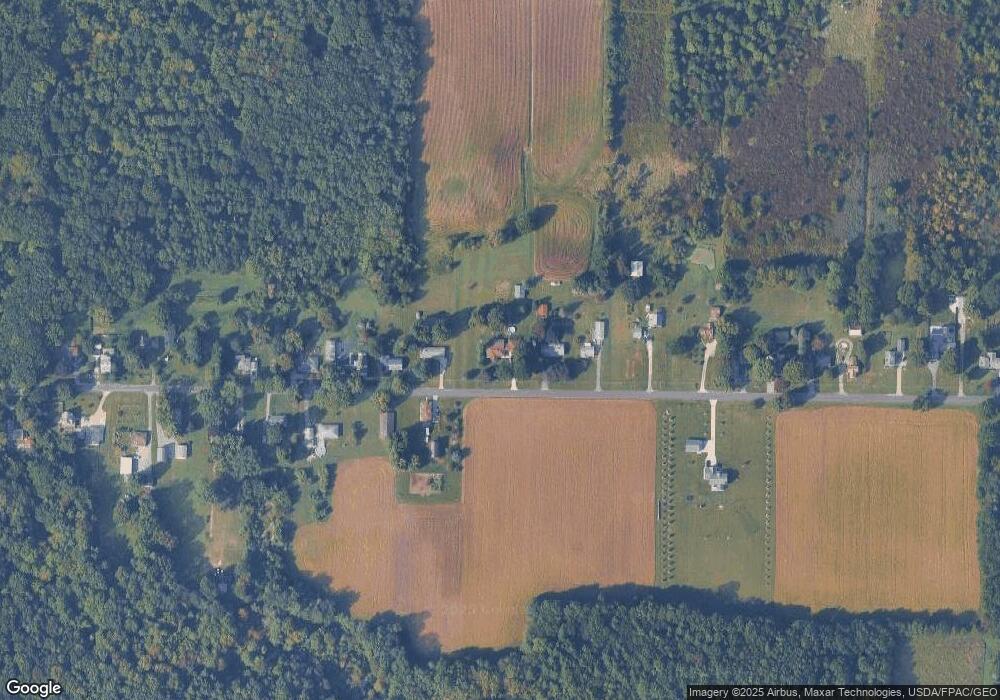 70 Daniels Ave, Conneaut, OH 44030 - photo 1