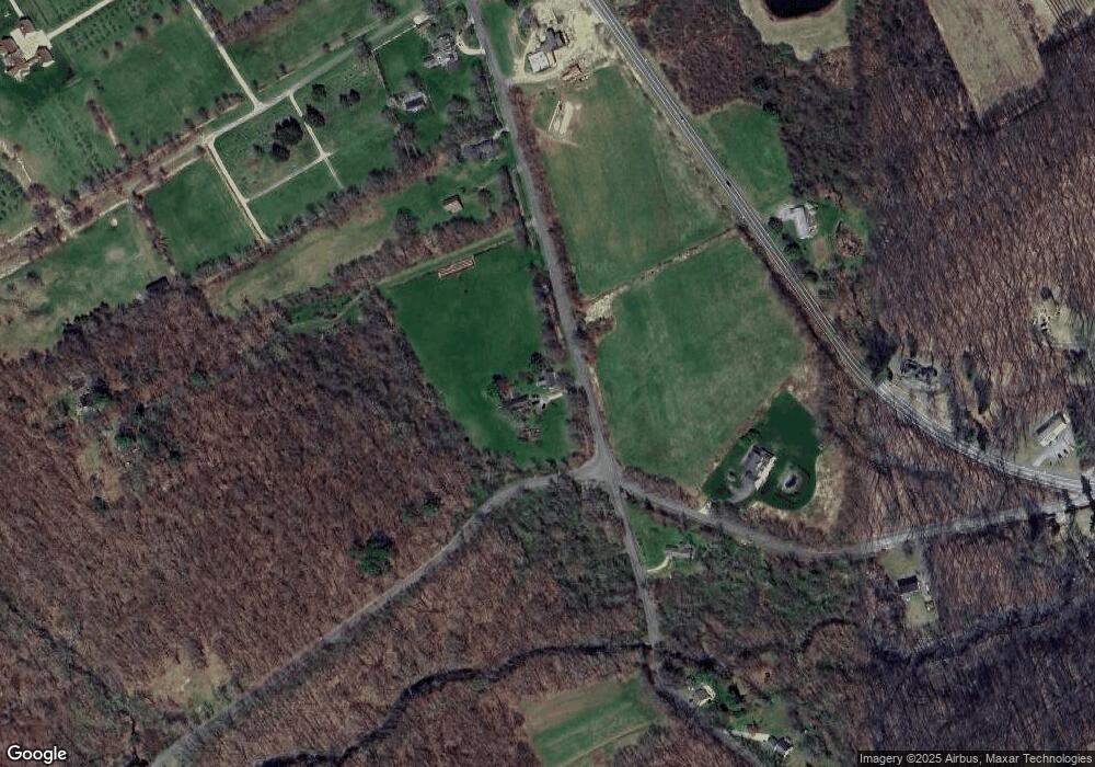 19 Dunbar Rd, Sharon, CT 06069 - photo 1