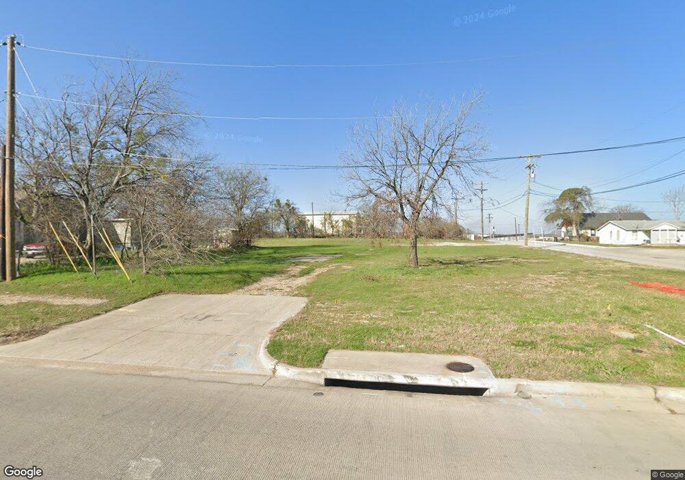 202 S Denton St, Weatherford, TX 76086 - photo 1