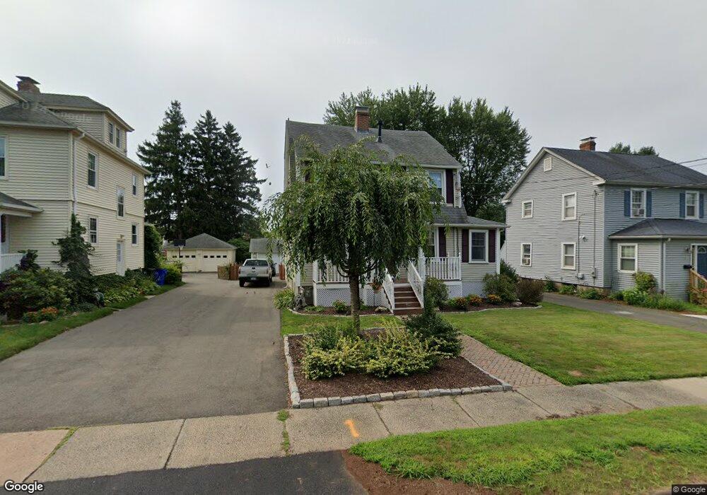 180 Brimfield Rd, Wethersfield, CT 06109 - photo 1