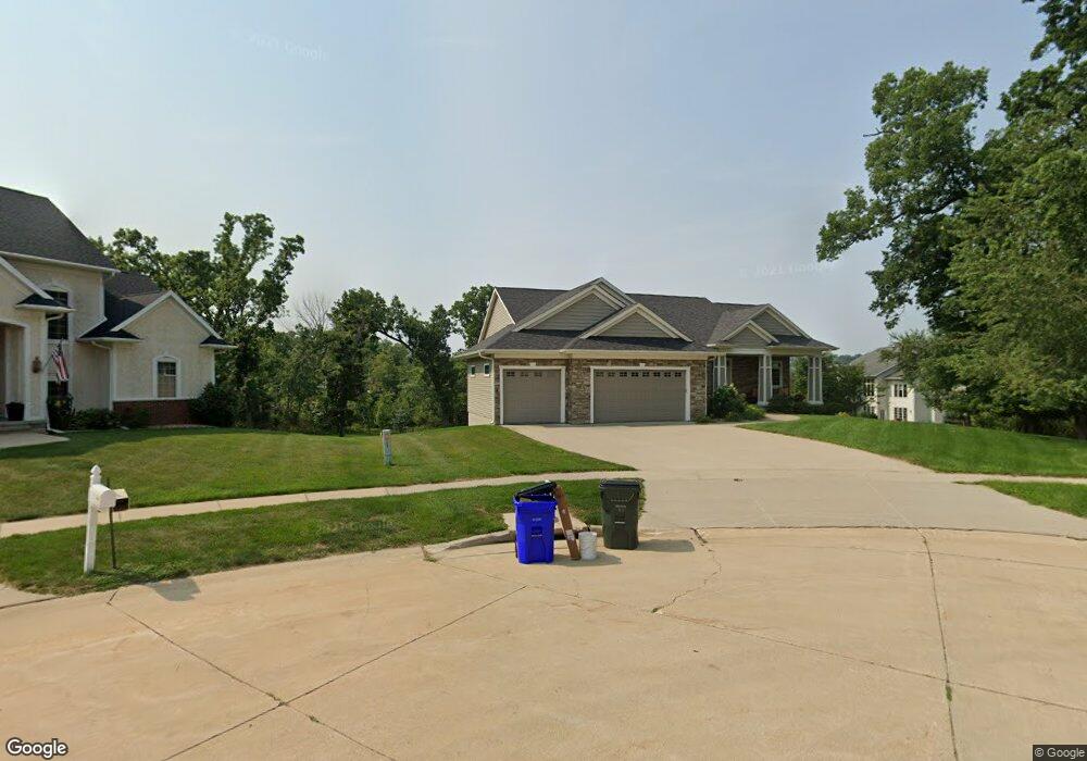 4607 Black Oak Ct NE, Cedar Rapids, IA 52411 - photo 1