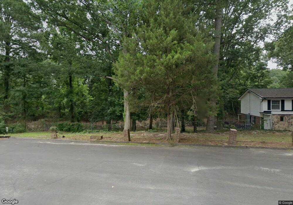 631 Edgehill Rd, Fayetteville, NC 28314 - photo 1