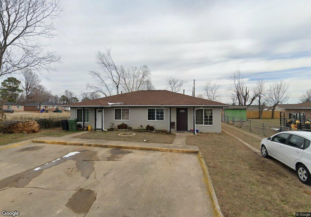 1053 W Hendrix St, Rogers, AR 72756 - photo 1