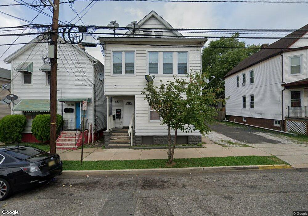 137 Redmond St, New Brunswick, NJ 08901 - photo 1