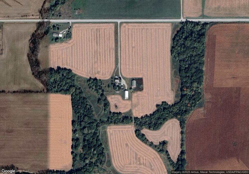 20409 105th St, Columbus Junction, IA 52738 - photo 1