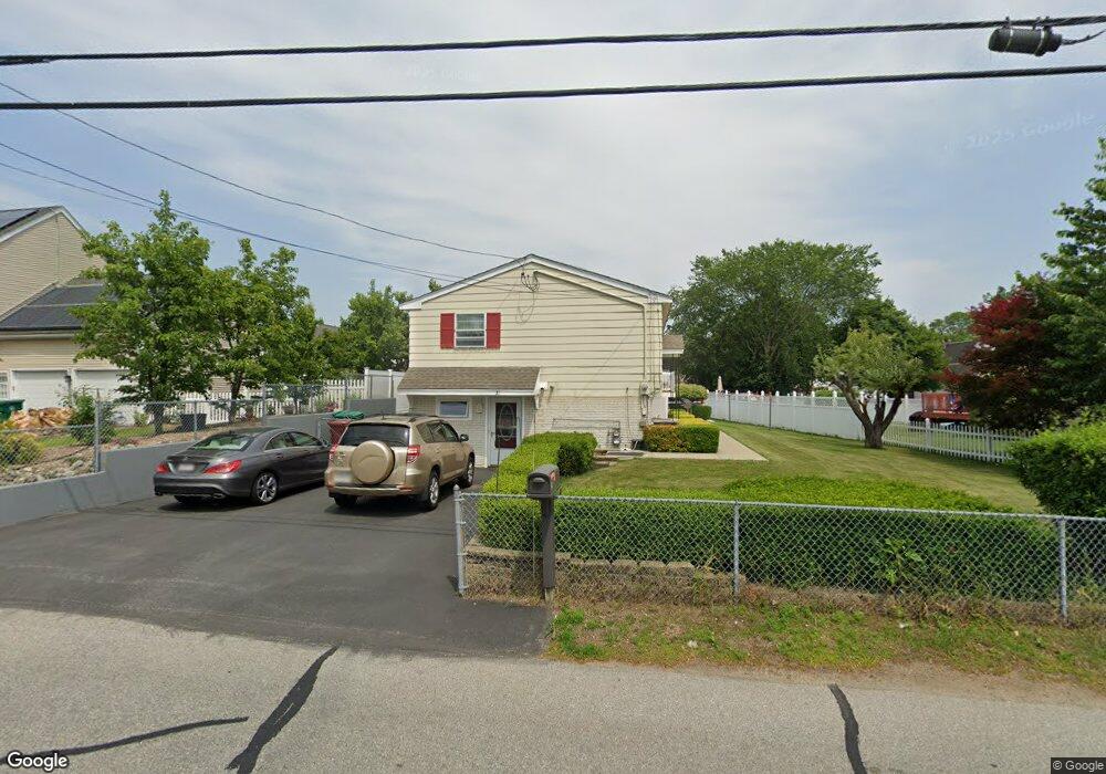 21 Totman Rd, Lowell, MA 01854 - photo 1