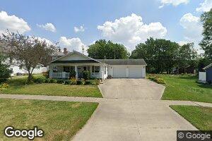 24249 2nd St, Grand Rapids, OH 43522