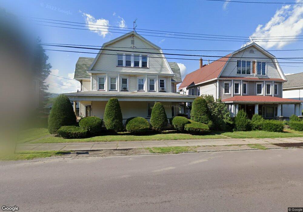 658 E Main St, Nanticoke, PA 18634 - photo 1