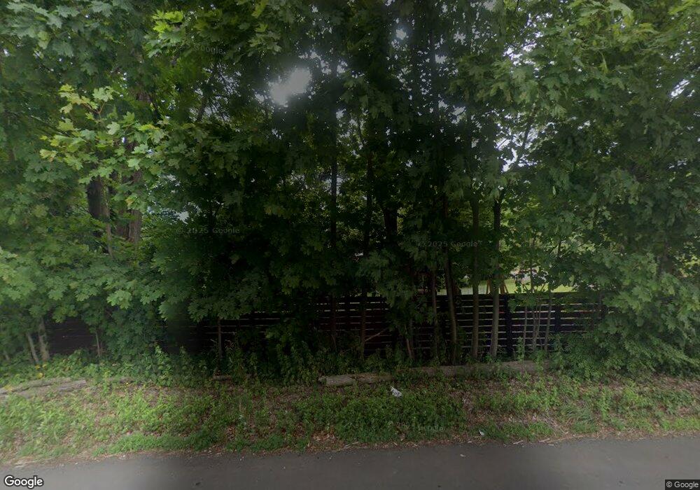 1747 Tuttle Ave, Cheshire, CT 06410 - photo 1