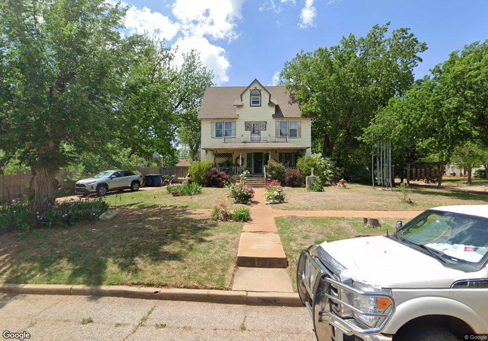623 N Elm St, Guthrie, OK 73044 - photo 1