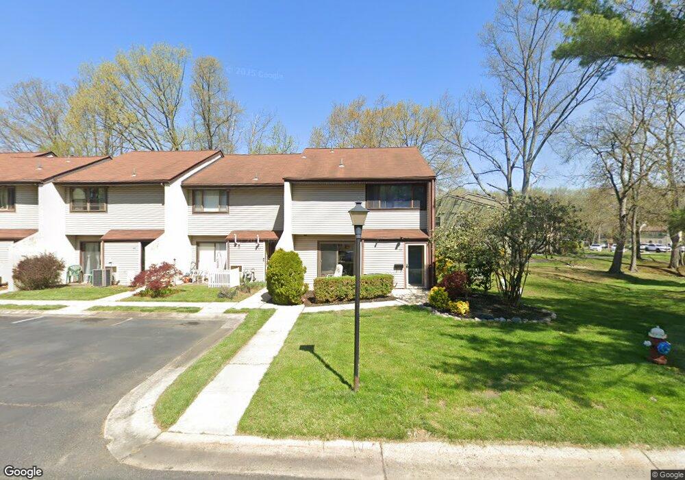47 W Azalea Ln, Mount Laurel, NJ 08054 - photo 1