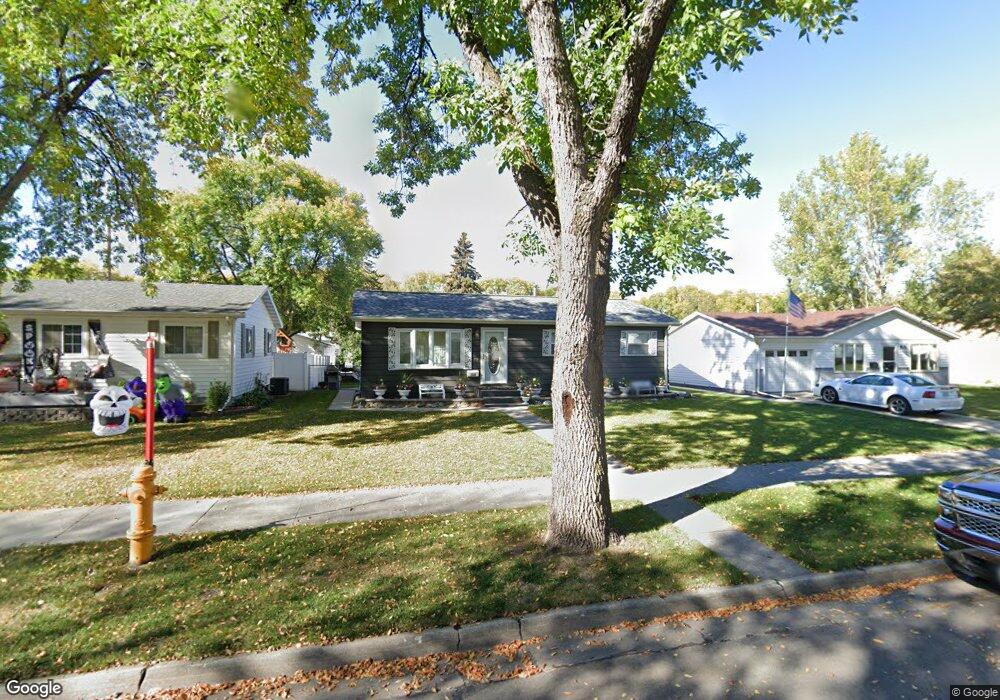 1338 S 18th St, Grand Forks, ND 58201 - photo 1