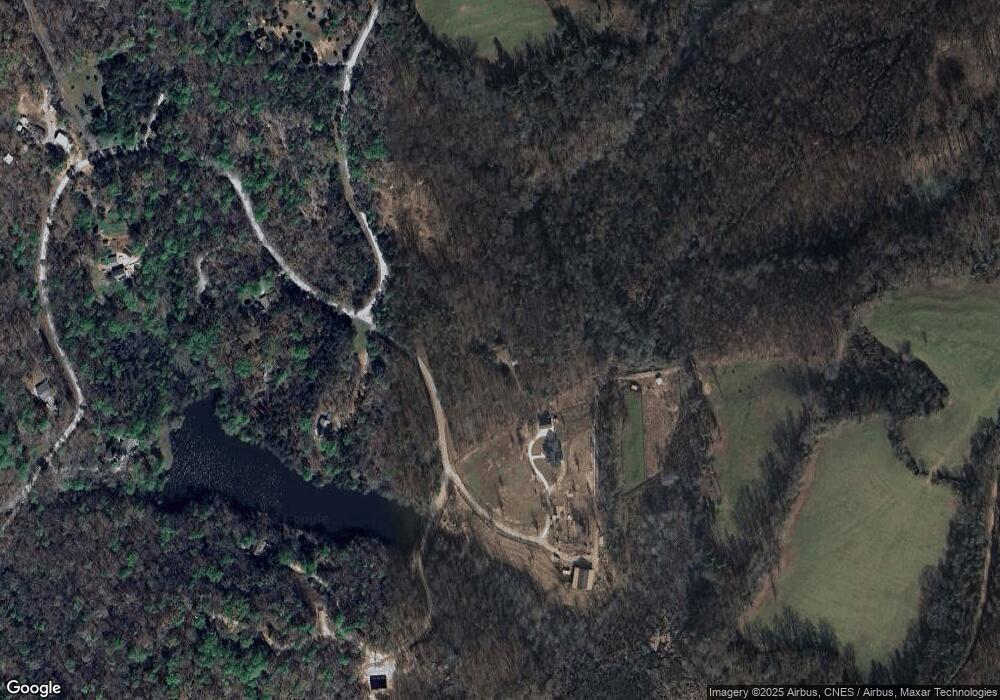 421 Lakeview Dr, Baldwin, GA 30511 - photo 1