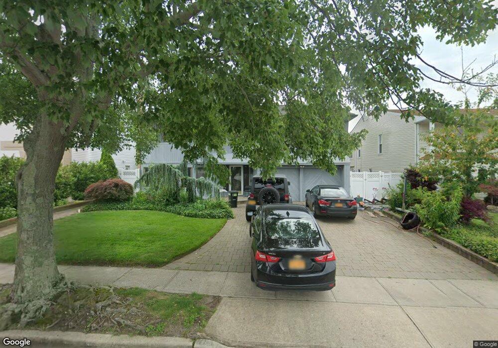 2862 Lee Place, Bellmore, NY 11710 - photo 1