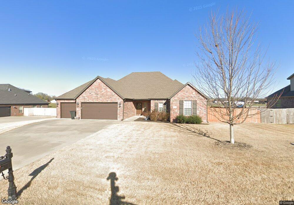 18540 Astor Dr, Springdale, AR 72762 - photo 1