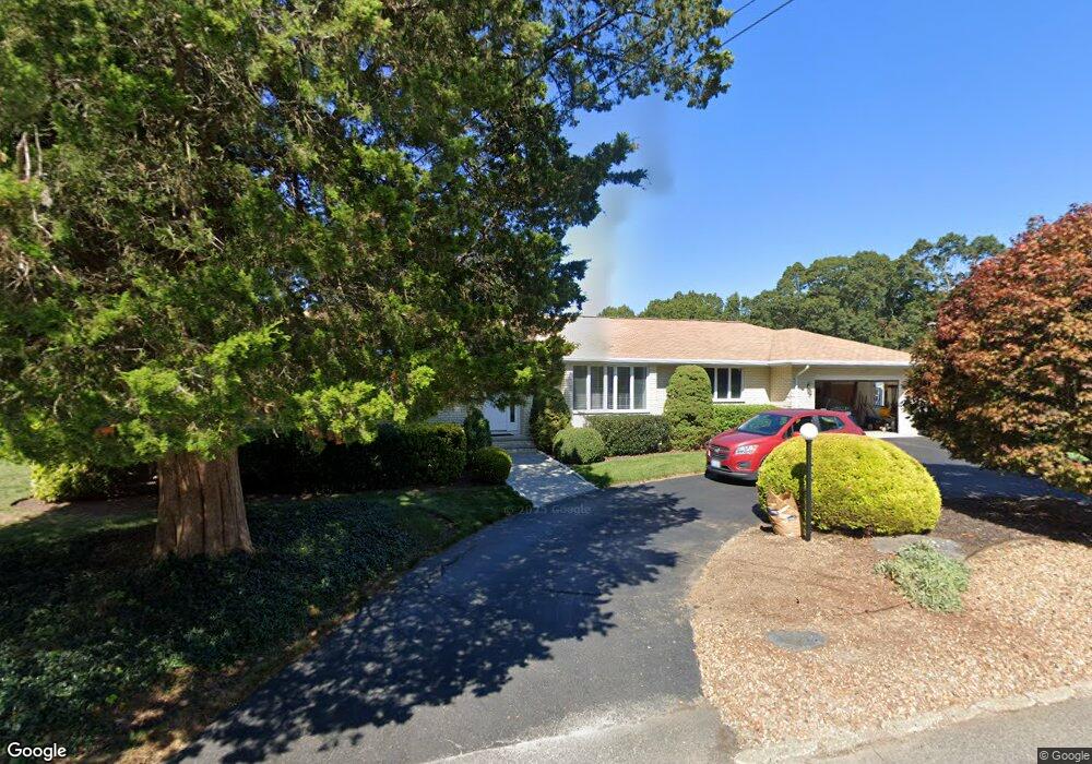 112 Mountain Laurel Dr, Cranston, RI 02920 - photo 1