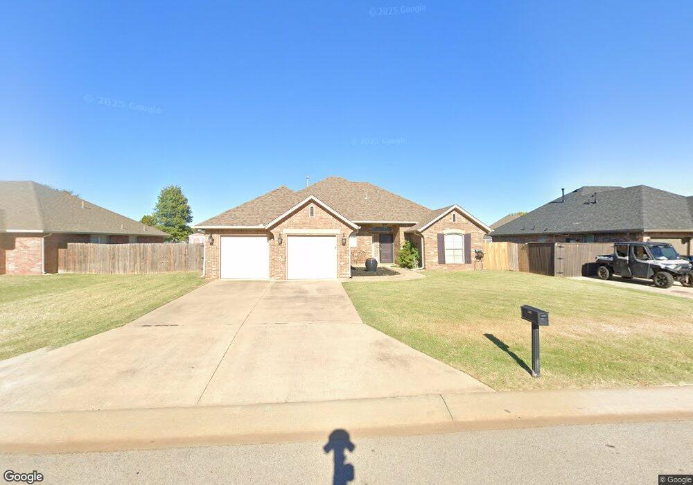 2307 Whispering Pine Blvd, Shawnee, OK 74804 - photo 1