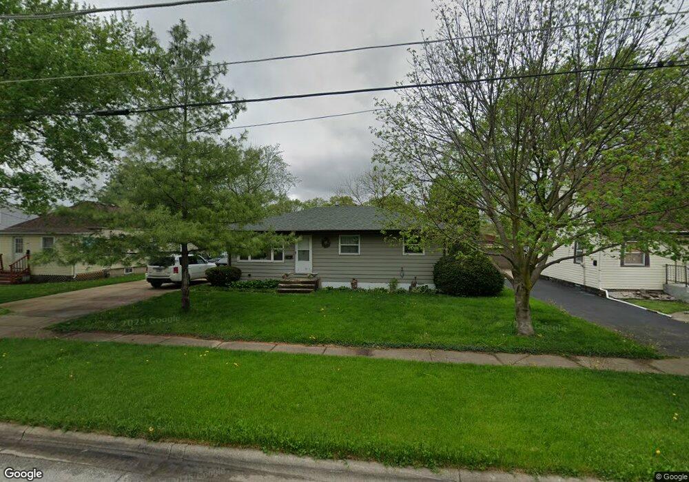 620 N Harrison Ave, Aurora, IL 60506 - photo 1