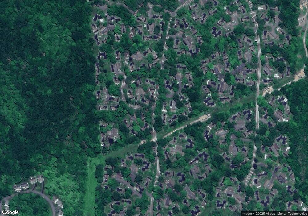 847 Heritage Village unit B, Southbury, CT 06488 - photo 1