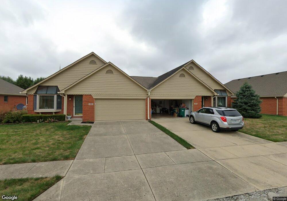 2939 Colony Lake East Dr, Plainfield, IN 46168 - photo 1
