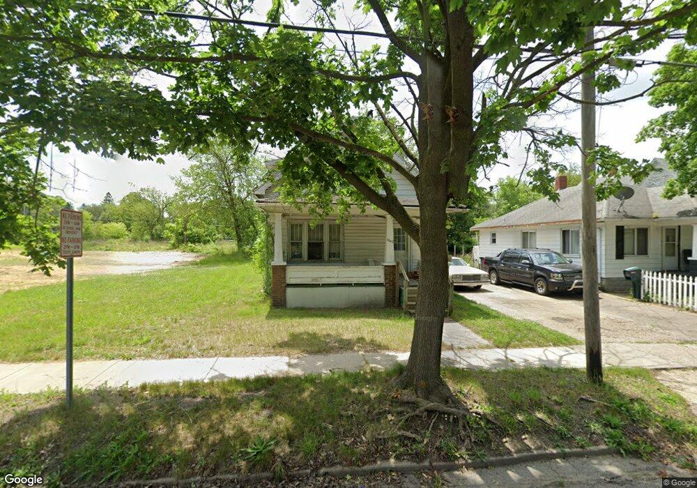 1642 Leith St, Flint, MI 48506 - photo 1