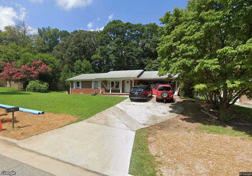 2710 Spring Dr SE, Smyrna, GA 30080 - photo 1