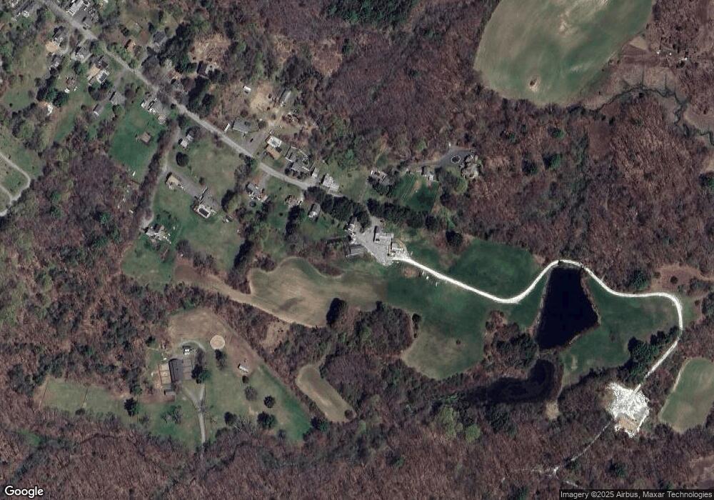 83 Hammond St, Rowley, MA 01969 - photo 1