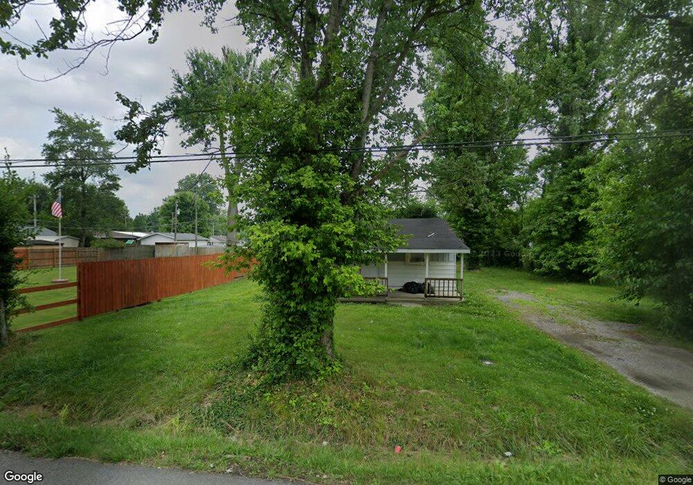 425 Broadway St, Austin, IN 47102 - photo 1