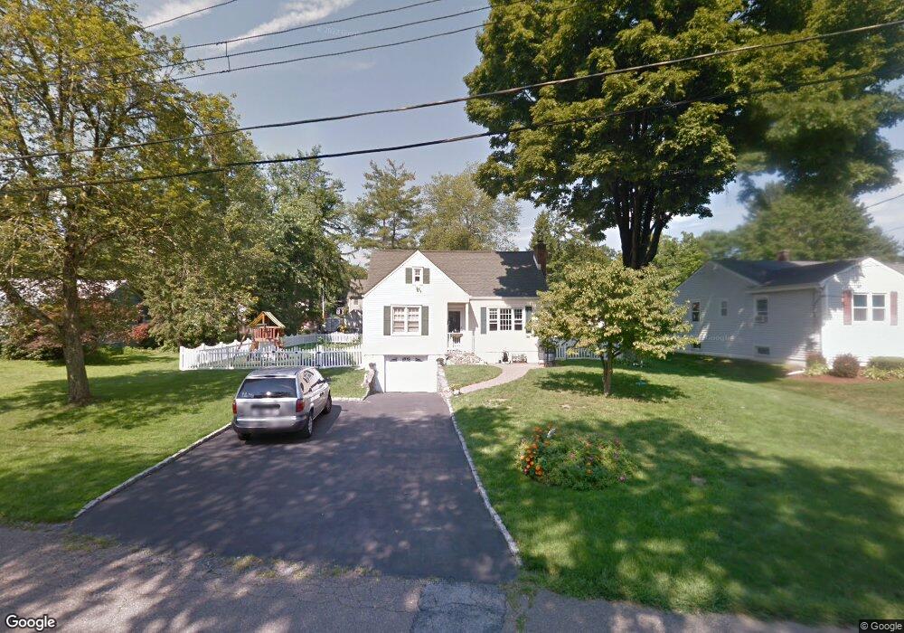 6 Clinton Ave, Cortlandt Manor, NY 10567 - photo 1