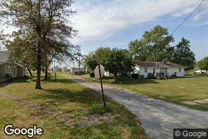 328 E Harrison St, Hidalgo, IL 62432