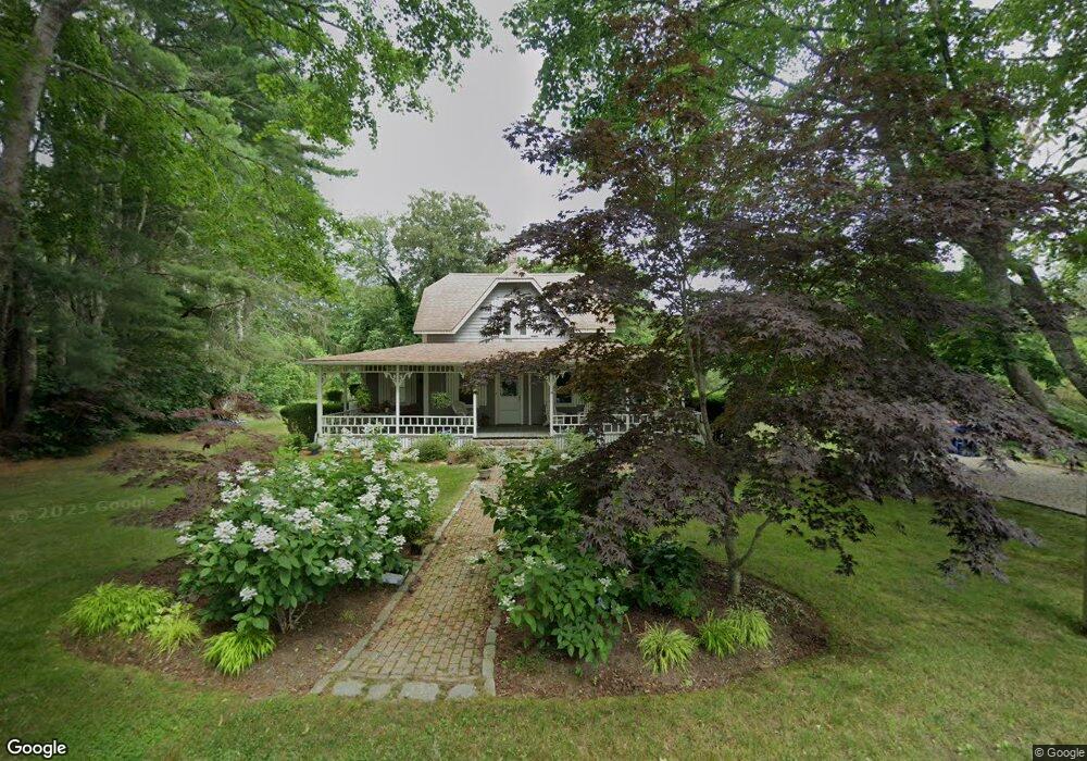 41 Marion Rd, Mattapoisett, MA 02739 - photo 1