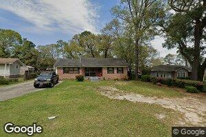 3824 Hawthorne Dr, Mobile, AL 36693