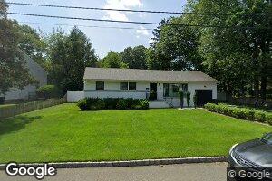135 4th St, Cresskill, NJ 07626