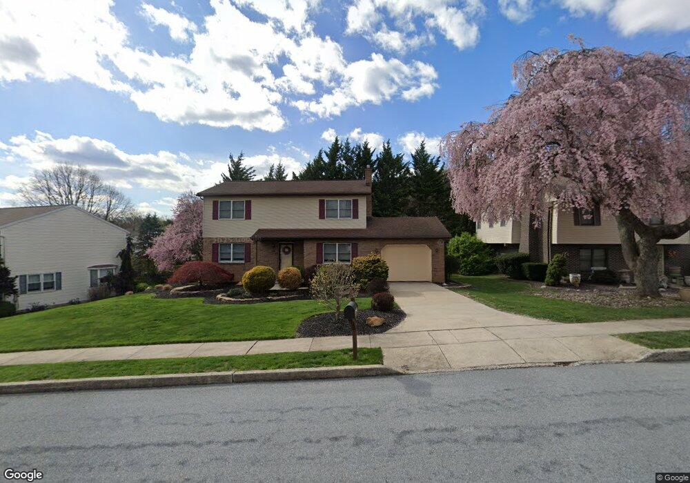 12 Thornbury Rd, Reading, PA 19606 - photo 1