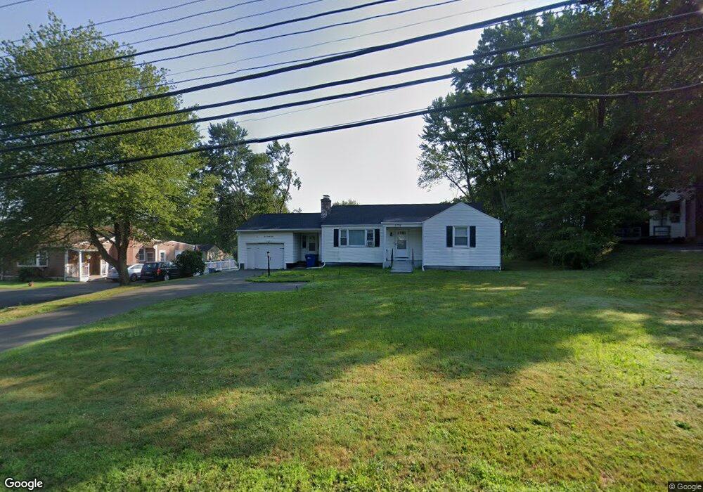 578 Bloomfield Ave, Windsor, CT 06095 - photo 1